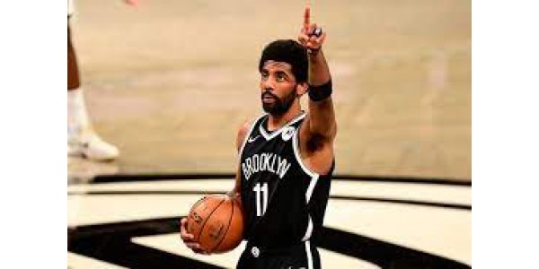 Kyrie Irving non può allenarsi con i Nets a Brooklyn
